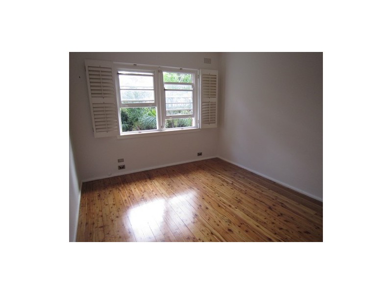 9/5a Priory Rd, Waverton NSW 2060