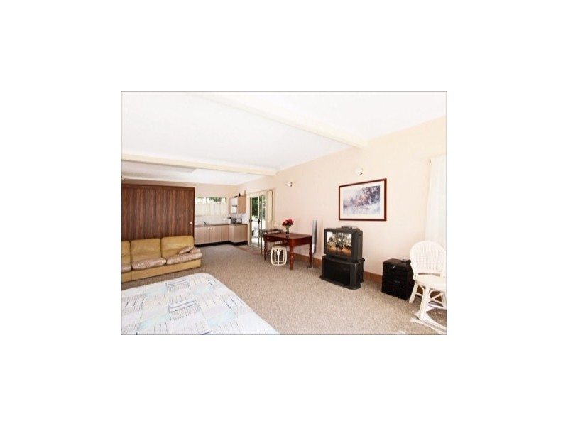 2 Macleay Street, Eraring NSW 2264