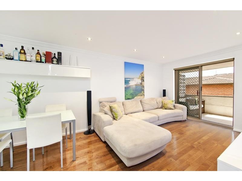6/76 Oaks Avenue, Dee Why NSW 2099