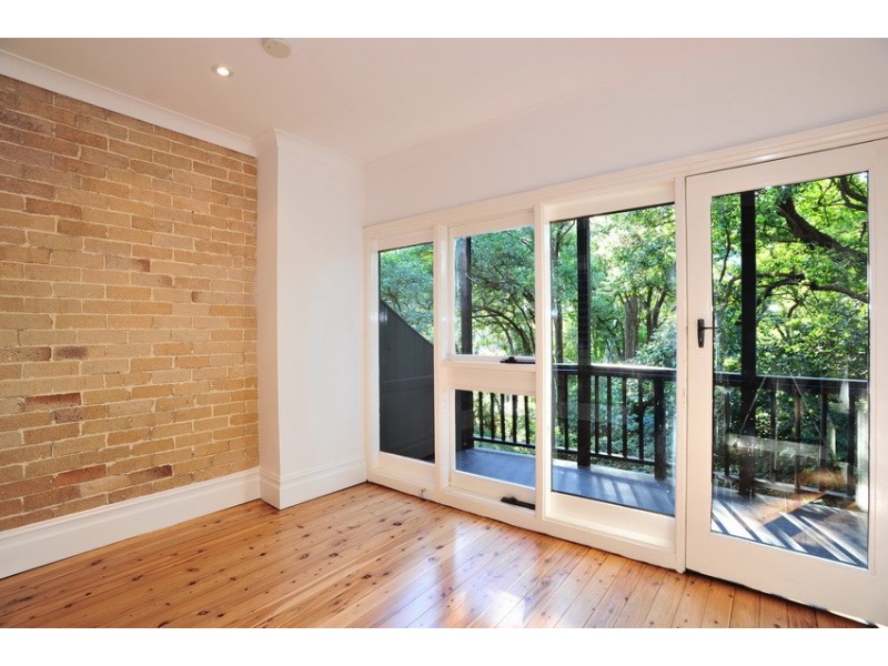 18a Holdsworth Street, Neutral Bay NSW 2089