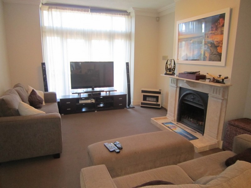 8b Merlin Street, Neutral Bay NSW 2089