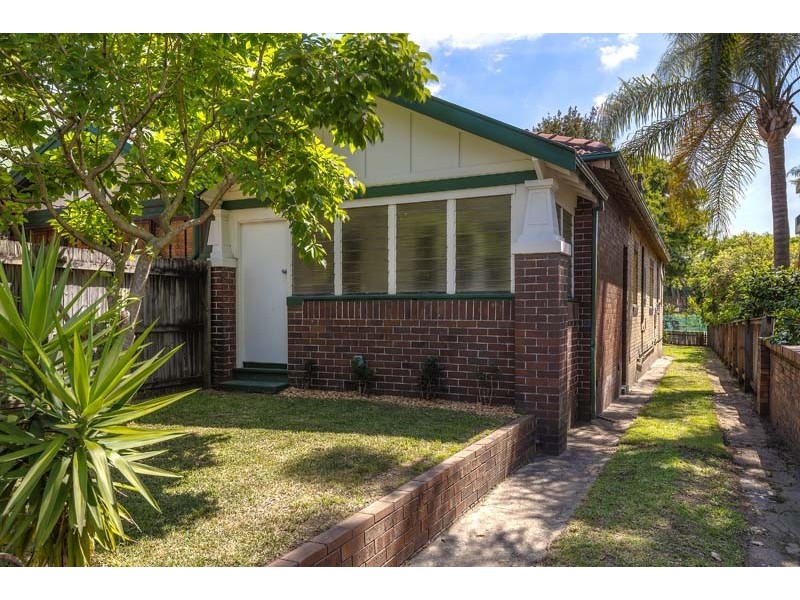 8 Brook Street, Crows Nest NSW 2065