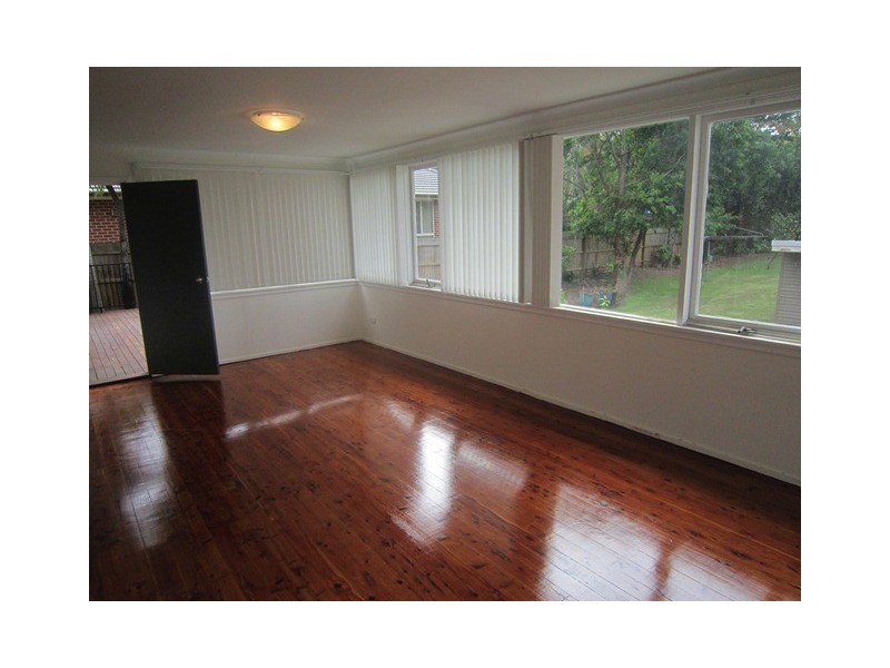 4 Fairburn Avenue, West Pennant Hills NSW 2125