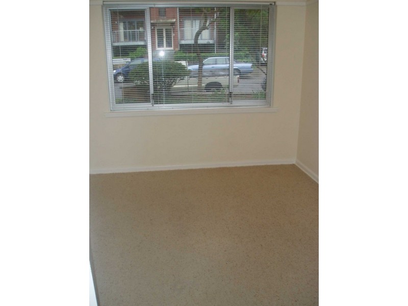 8/75 Kirribilli Ave, Kirribilli NSW 2061