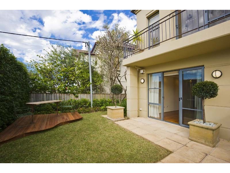 1/10-12 Ben Boyd Road, Neutral Bay NSW 2089