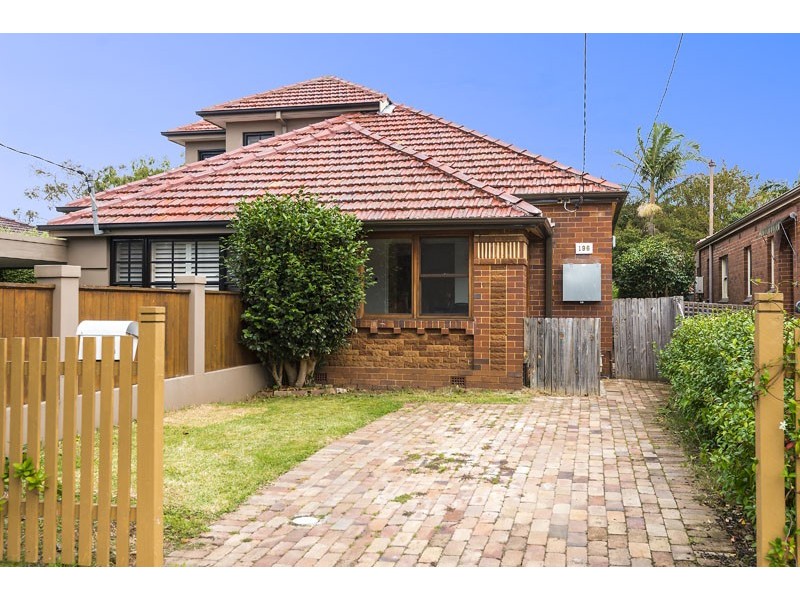 196 High Street, North Willoughby NSW 2068