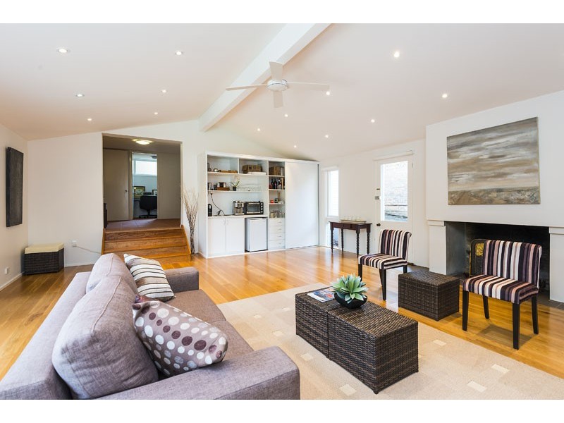 21 Greenway Drive, Pymble NSW 2073