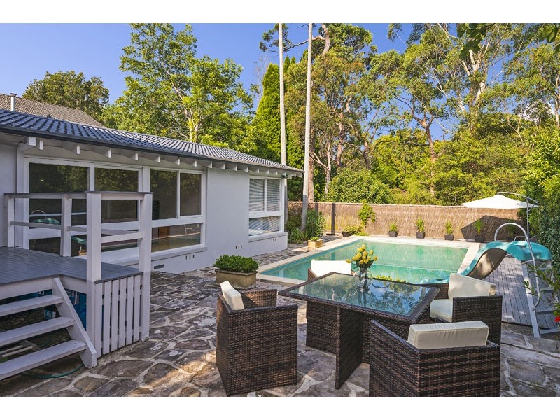 21 Greenway Drive, Pymble NSW 2073