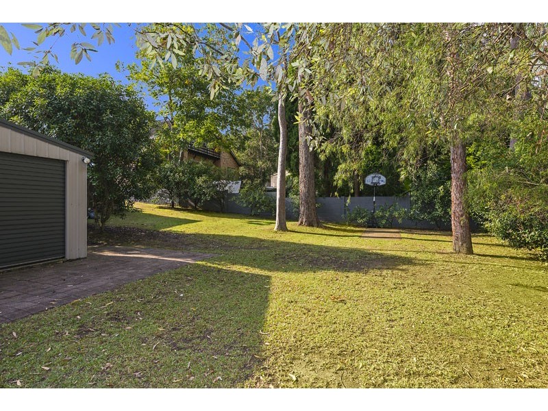 21 Greenway Drive, Pymble NSW 2073