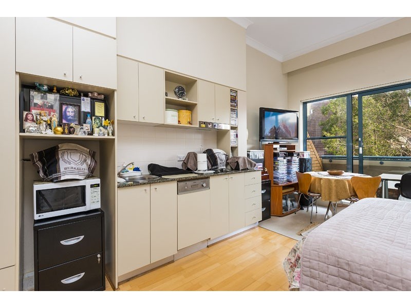 221/99 Military Road, Neutral Bay NSW 2089