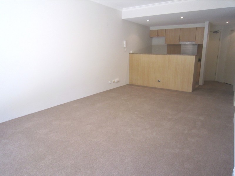 11/240 Ben Boyd Road, Neutral Bay NSW 2089