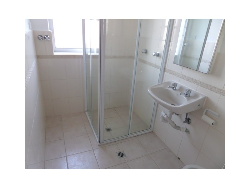 2/3 Colindia Avenue, Neutral Bay NSW 2089