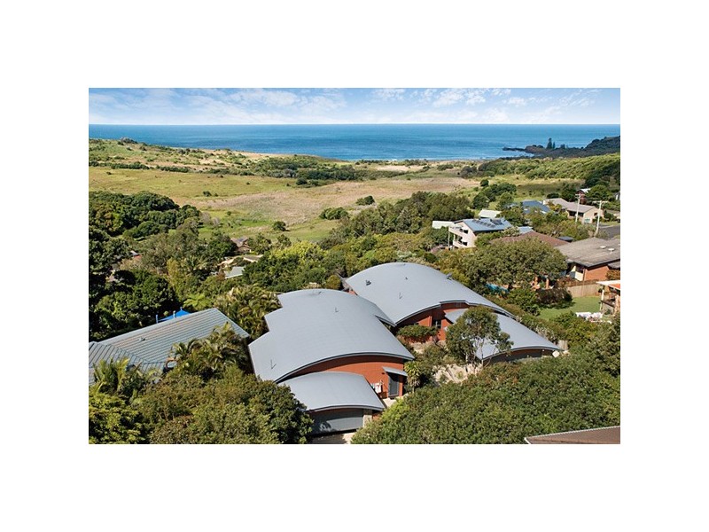 13 Loedna Place, Lennox Head NSW 2478