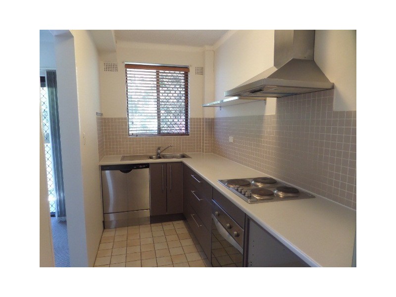 1/9 Ronald Avenue, Freshwater NSW 2096