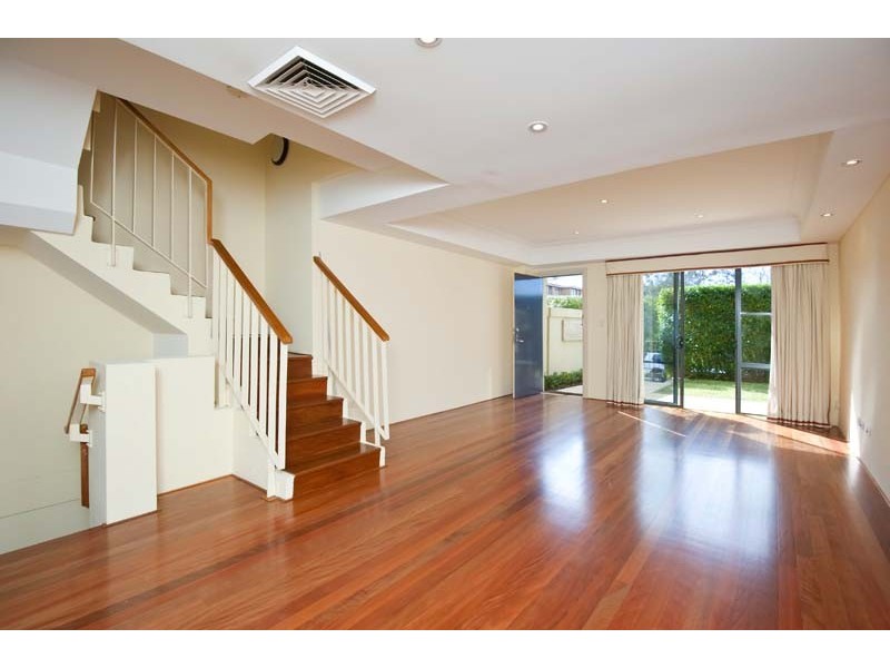 1/10-12 Ben Boyd Road, Neutral Bay NSW 2089