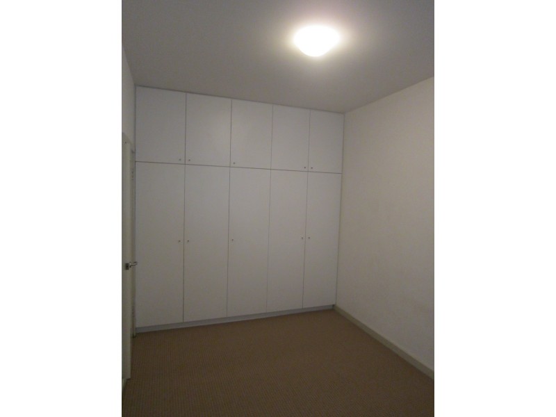 2/4 Holdsworth Street, Neutral Bay NSW 2089