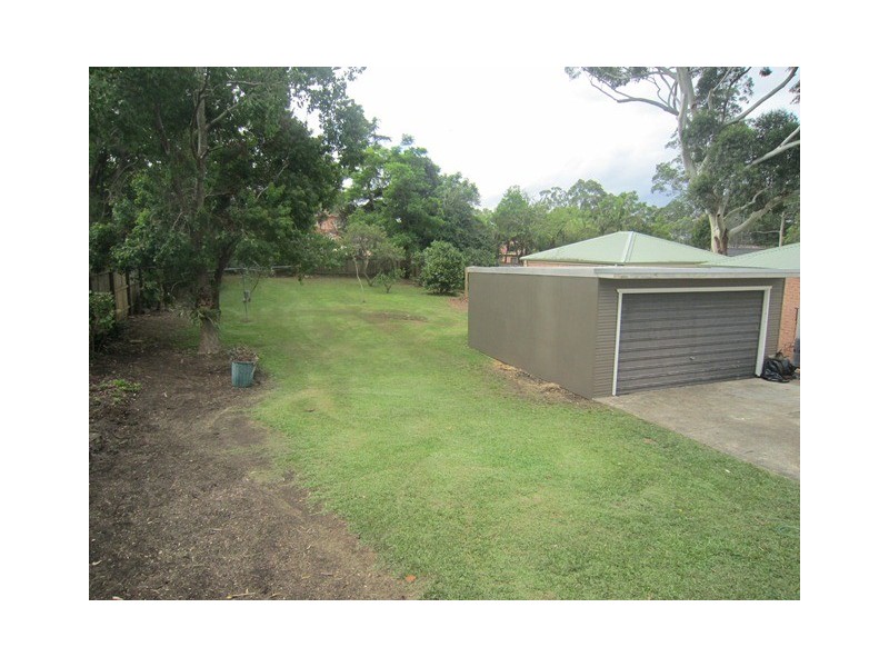 4 Fairburn Avenue, West Pennant Hills NSW 2125