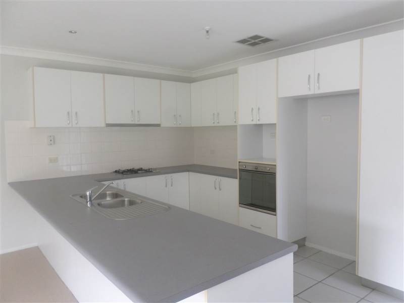 5 Falls Place, Kellyville Ridge NSW 2155