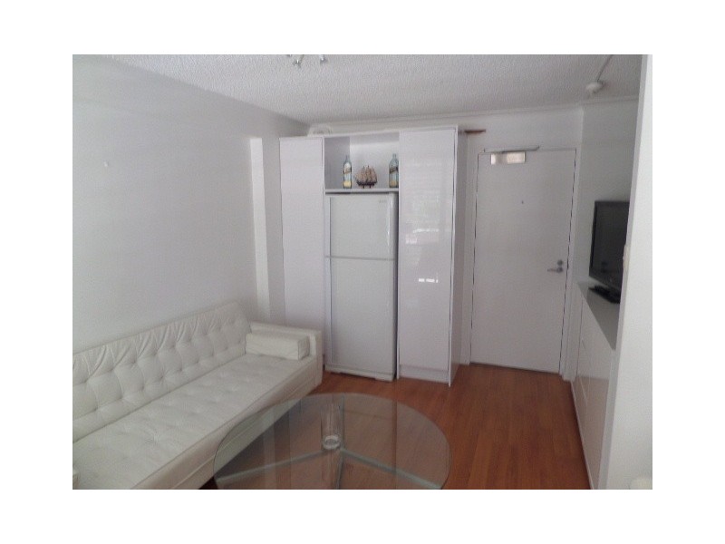 9/5-7 The Esplanade, Elizabeth Bay NSW 2011