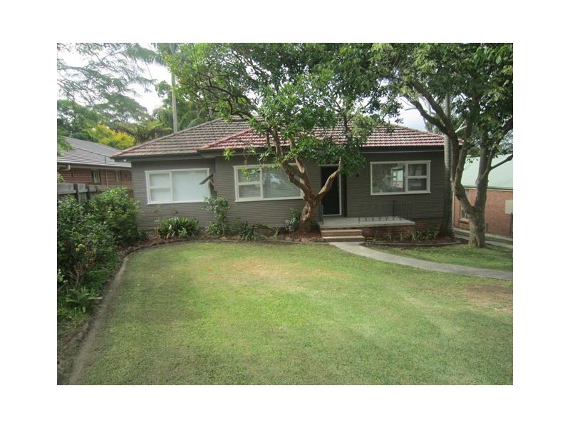 4 Fairburn Avenue, West Pennant Hills NSW 2125