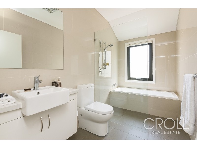 2 Foundation Place, Willoughby NSW 2068