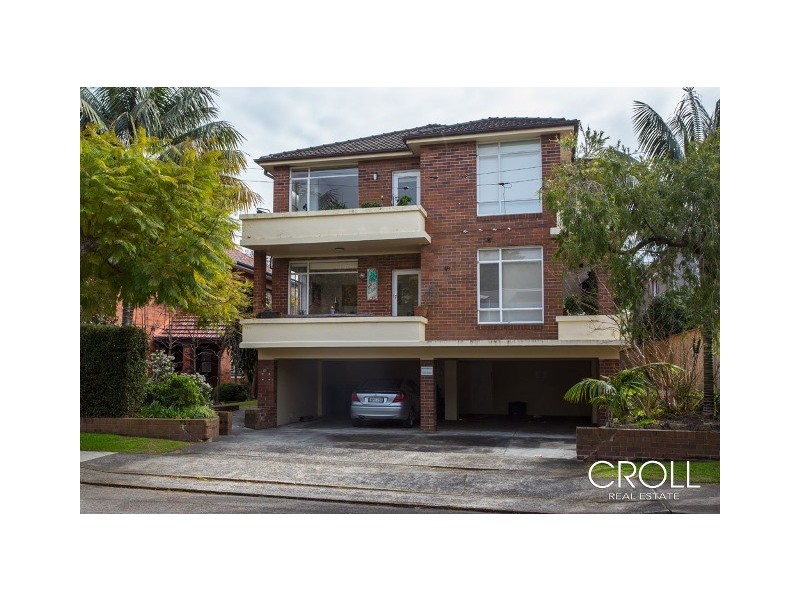 2/10 Esther Road, Mosman NSW 2088