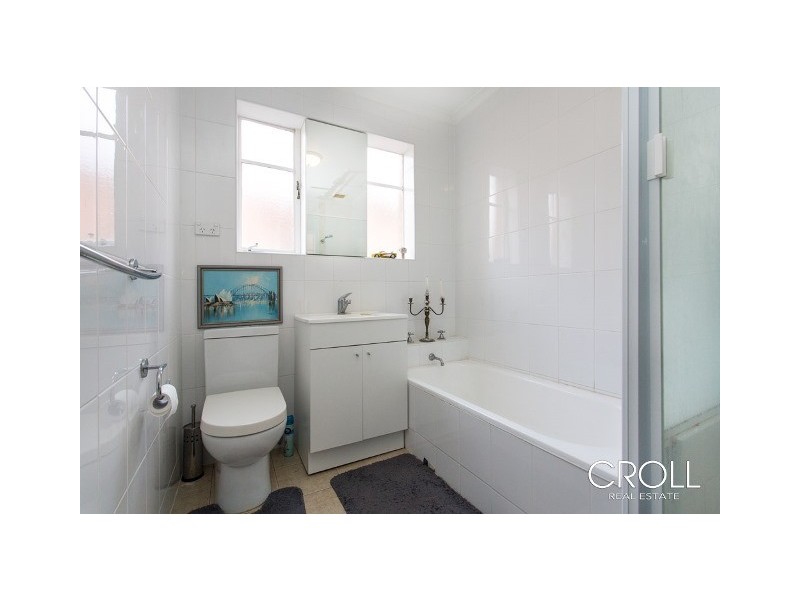 2/10 Esther Road, Mosman NSW 2088