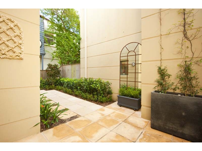 1/10-12 Ben Boyd Road, Neutral Bay NSW 2089