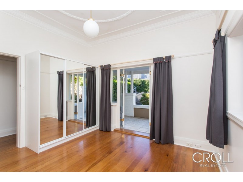 84 Ben Boyd Rd, Neutral Bay NSW 2089