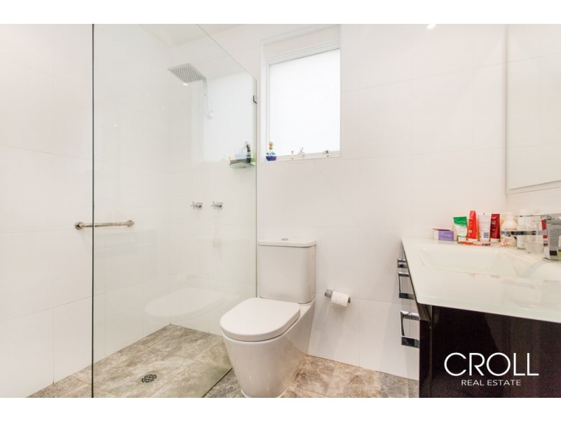 23 Holdsworth Ave, Neutral Bay NSW 2089