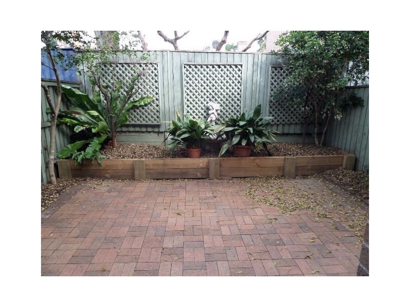 5 Huntington Street, Crows Nest NSW 2065