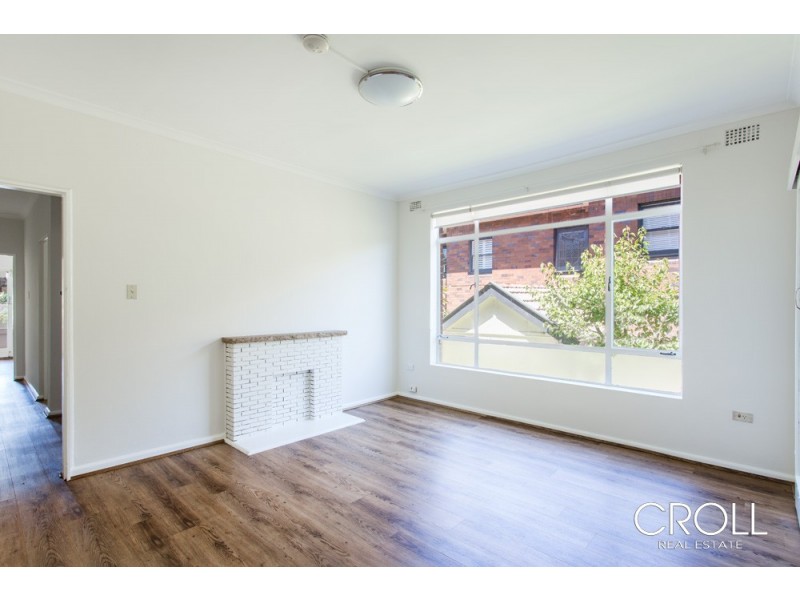 2/10 Esther Road, Mosman NSW 2088
