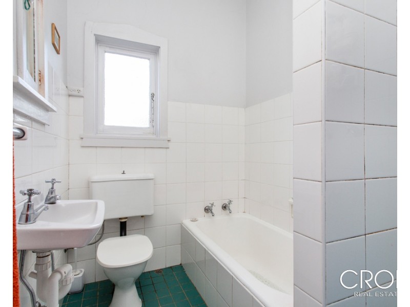 13 Hopetoun Ave, Chatswood NSW 2067