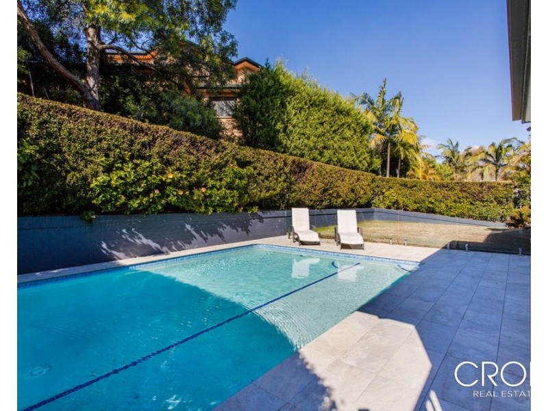 10 Carnarvon Drive, Frenchs Forest NSW 2086