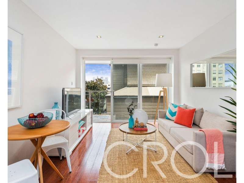 12/17 East Crescent Street, Mcmahons Point NSW 2060