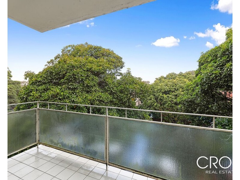4/142 Ernest Street, Crows Nest NSW 2065