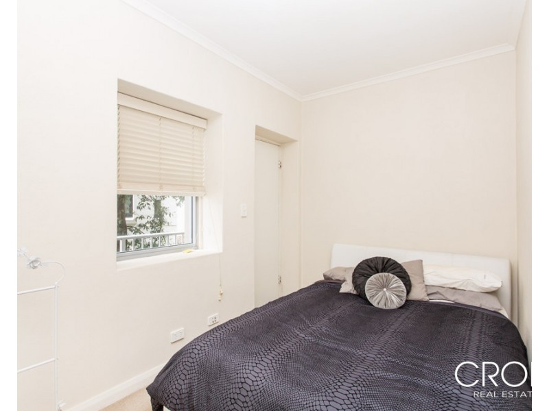 2/15 Waruda Street, Kirribilli NSW 2061