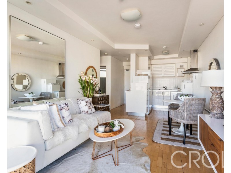 43/17 East Crescent Street, Mcmahons Point NSW 2060