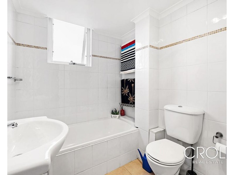 2/83 Bent Street, Neutral Bay NSW 2089