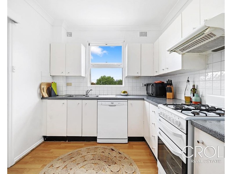 2/83 Bent Street, Neutral Bay NSW 2089