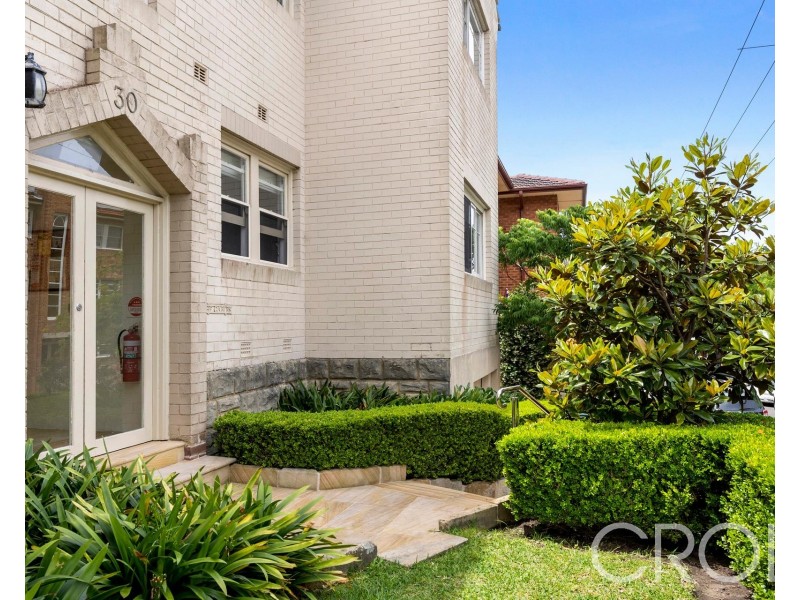 2/30 Harriette St, Neutral Bay NSW 2089