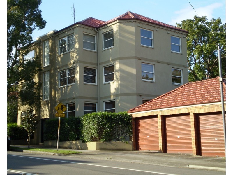 2/133 Ben Boyd Road, Neutral Bay NSW 2089