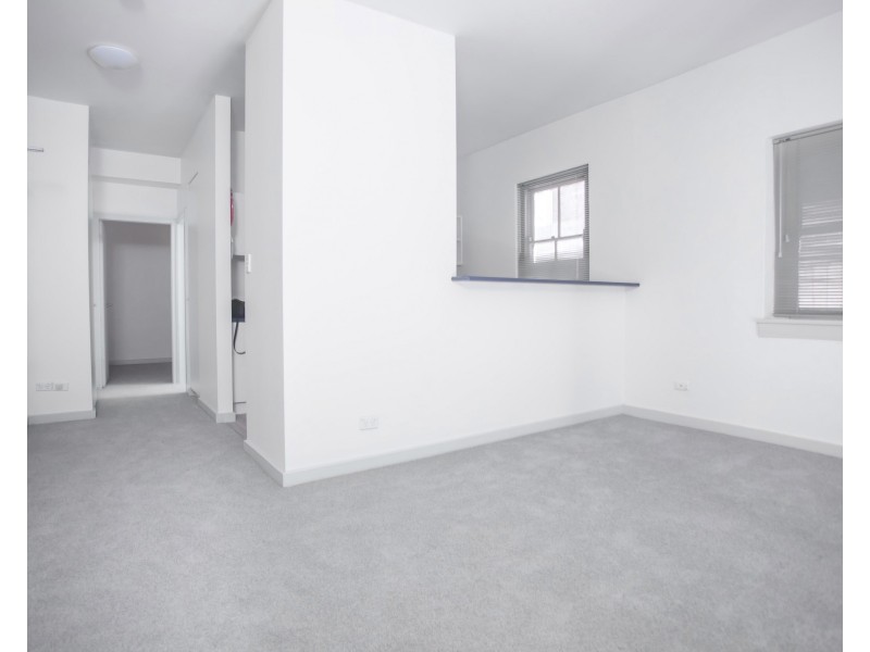 2/4 Holdsworth Street, Neutral Bay NSW 2089