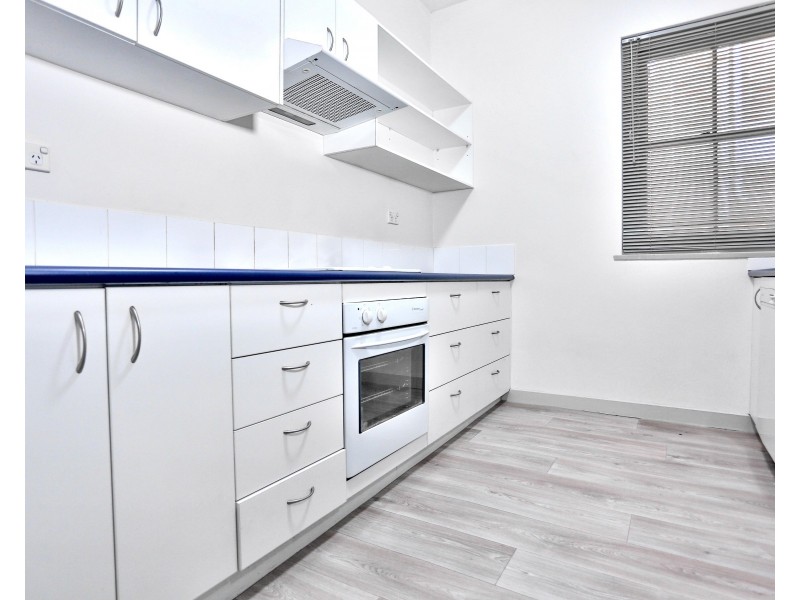 2/4 Holdsworth Street, Neutral Bay NSW 2089