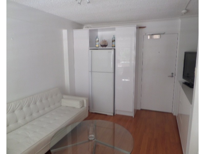 9/5-7 The Esplanade, Elizabeth Bay NSW 2011