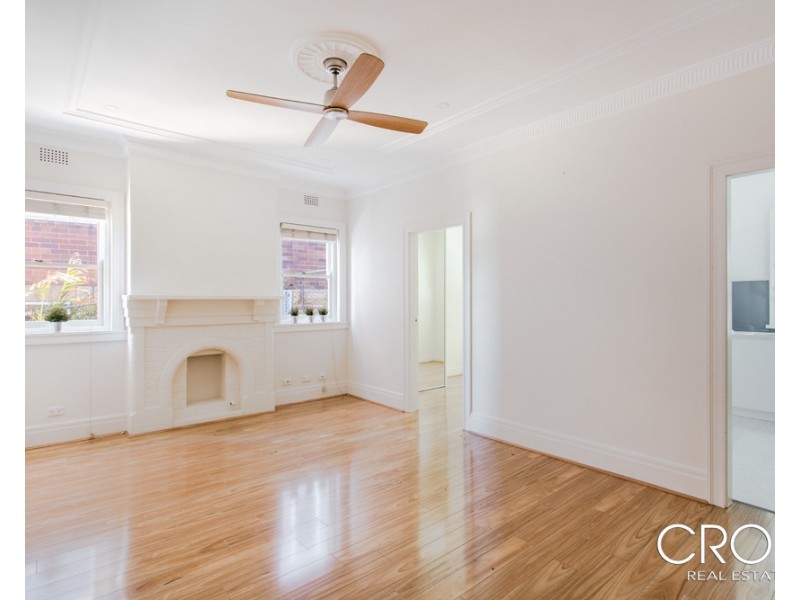 1/2 Hollowforth Avenue, Neutral Bay NSW 2089