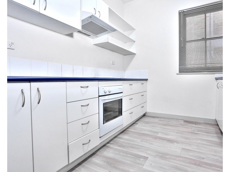 2/4 Holdsworth Street, Neutral Bay NSW 2089