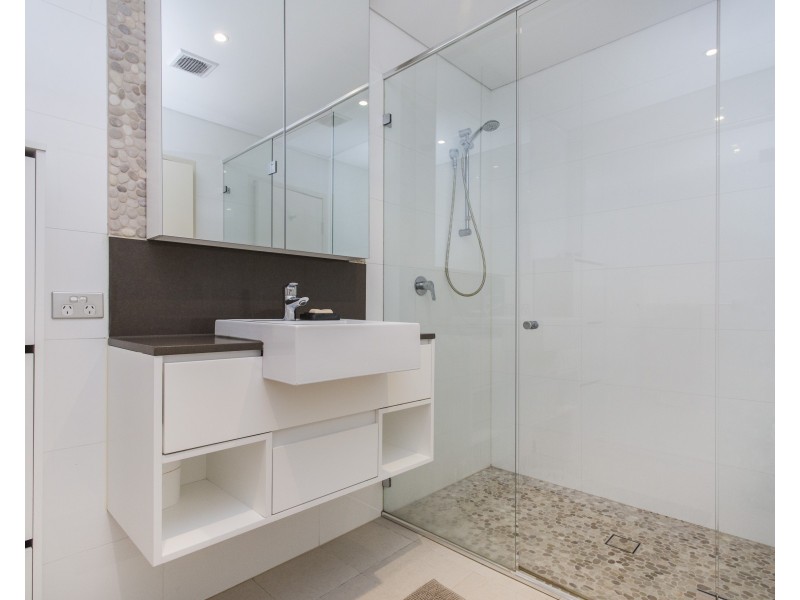 8/4 Rangers Road, Neutral Bay NSW 2089