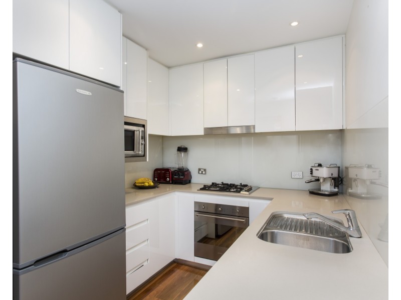 8/4 Rangers Road, Neutral Bay NSW 2089