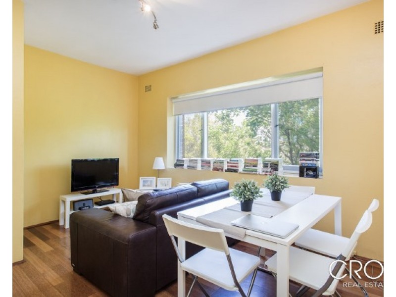 2/2 Colindia Avenue, Neutral Bay NSW 2089